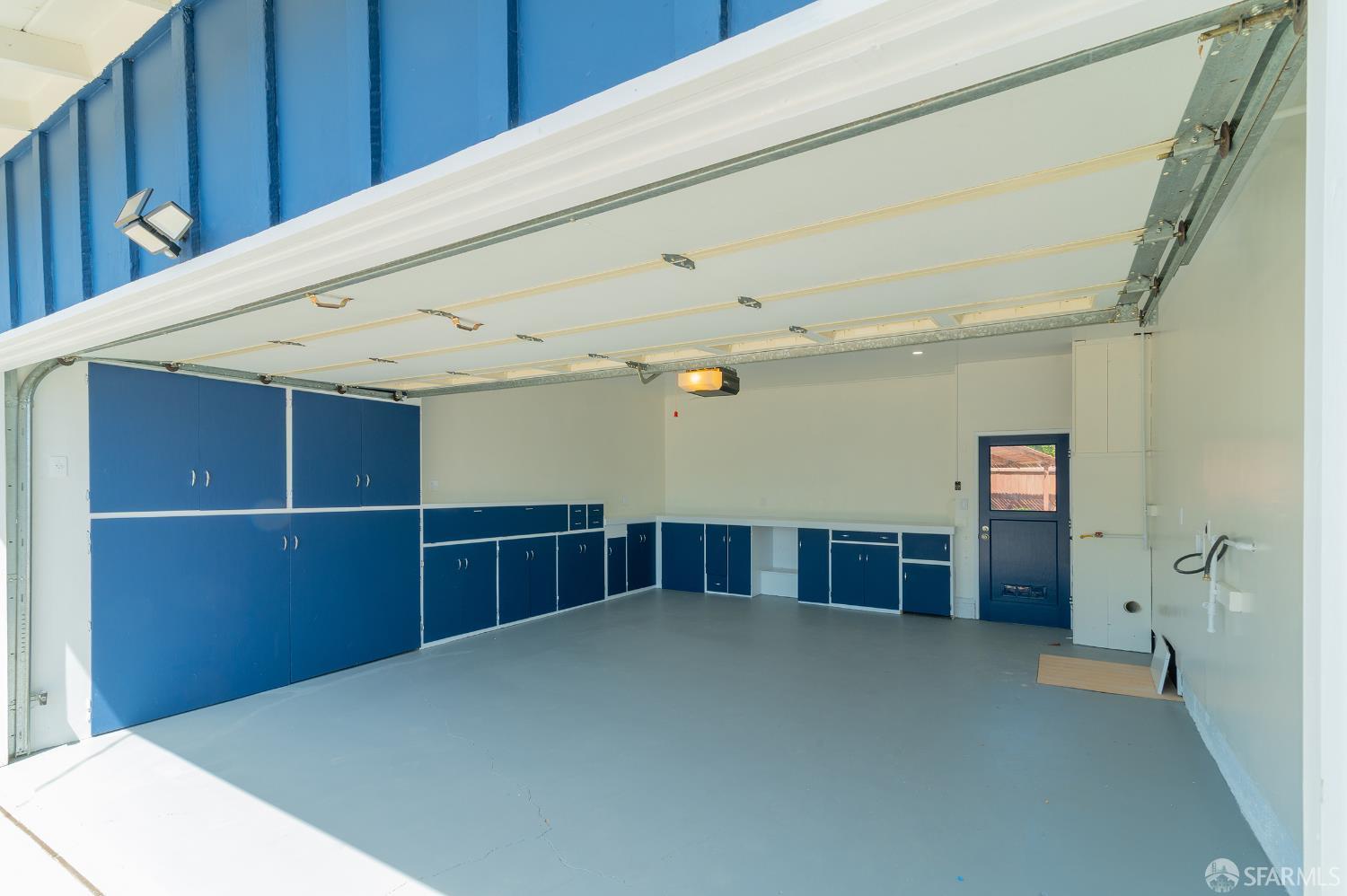 Detail Gallery Image 4 of 32 For 509 Kim Pl, Hayward,  CA 94544 - 3 Beds | 2 Baths