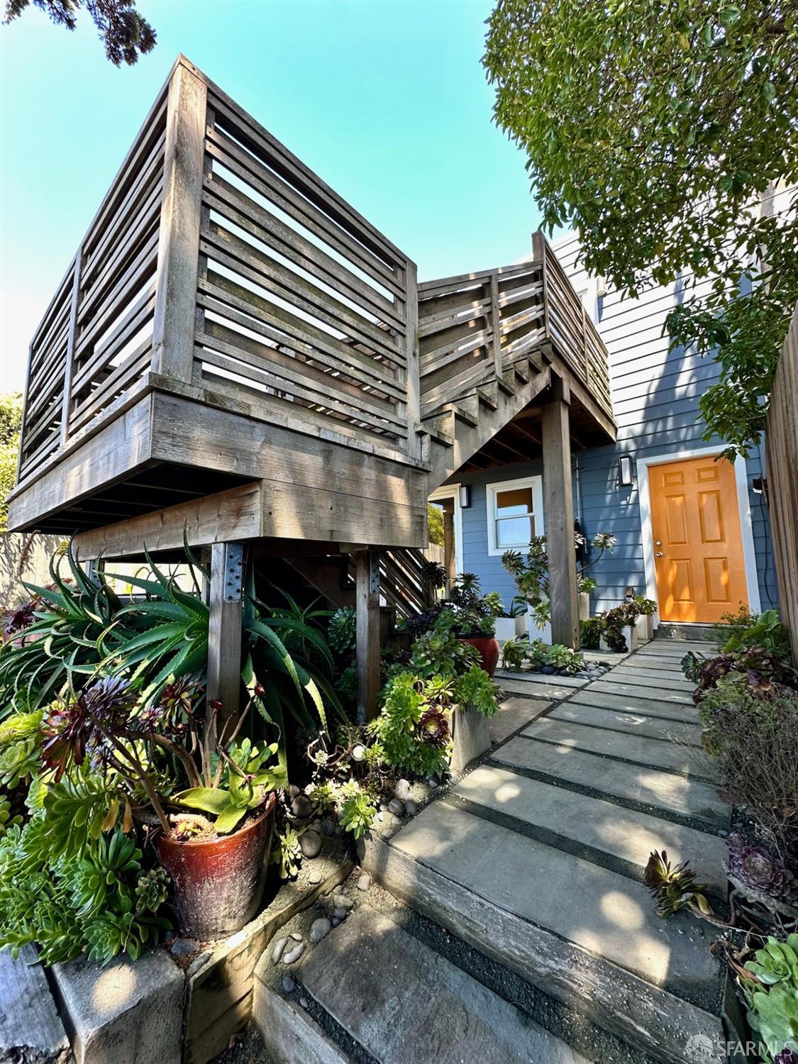 Detail Gallery Image 26 of 35 For 2543 44th Ave, San Francisco,  CA 94116 - 3 Beds | 2 Baths