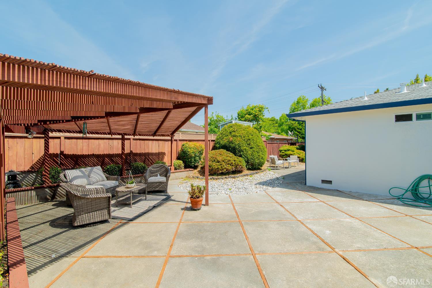 Detail Gallery Image 27 of 32 For 509 Kim Pl, Hayward,  CA 94544 - 3 Beds | 2 Baths