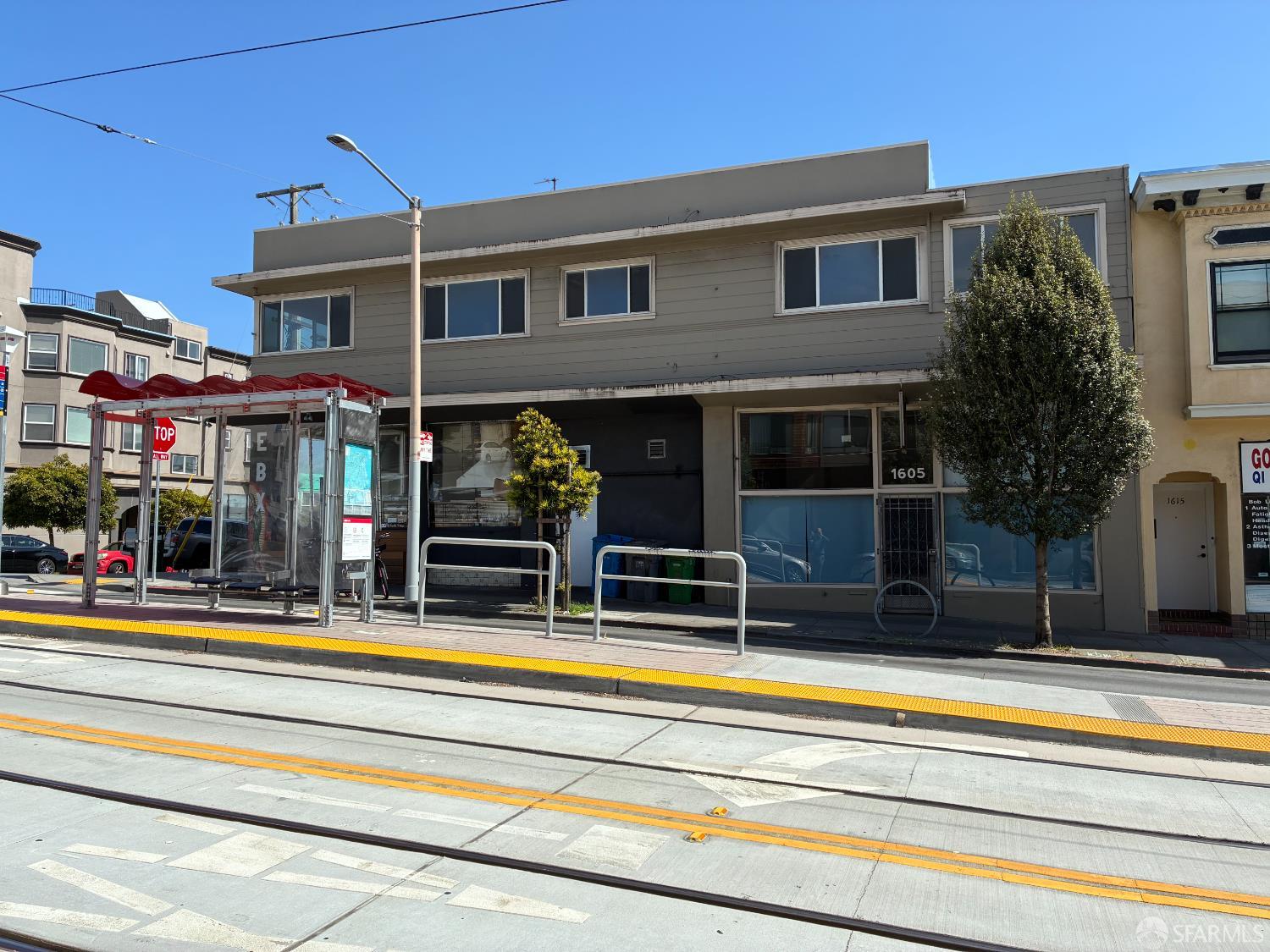 Detail Gallery Image 2 of 6 For 1601 Taraval St, San Francisco,  CA 94116 - – Beds | – Baths