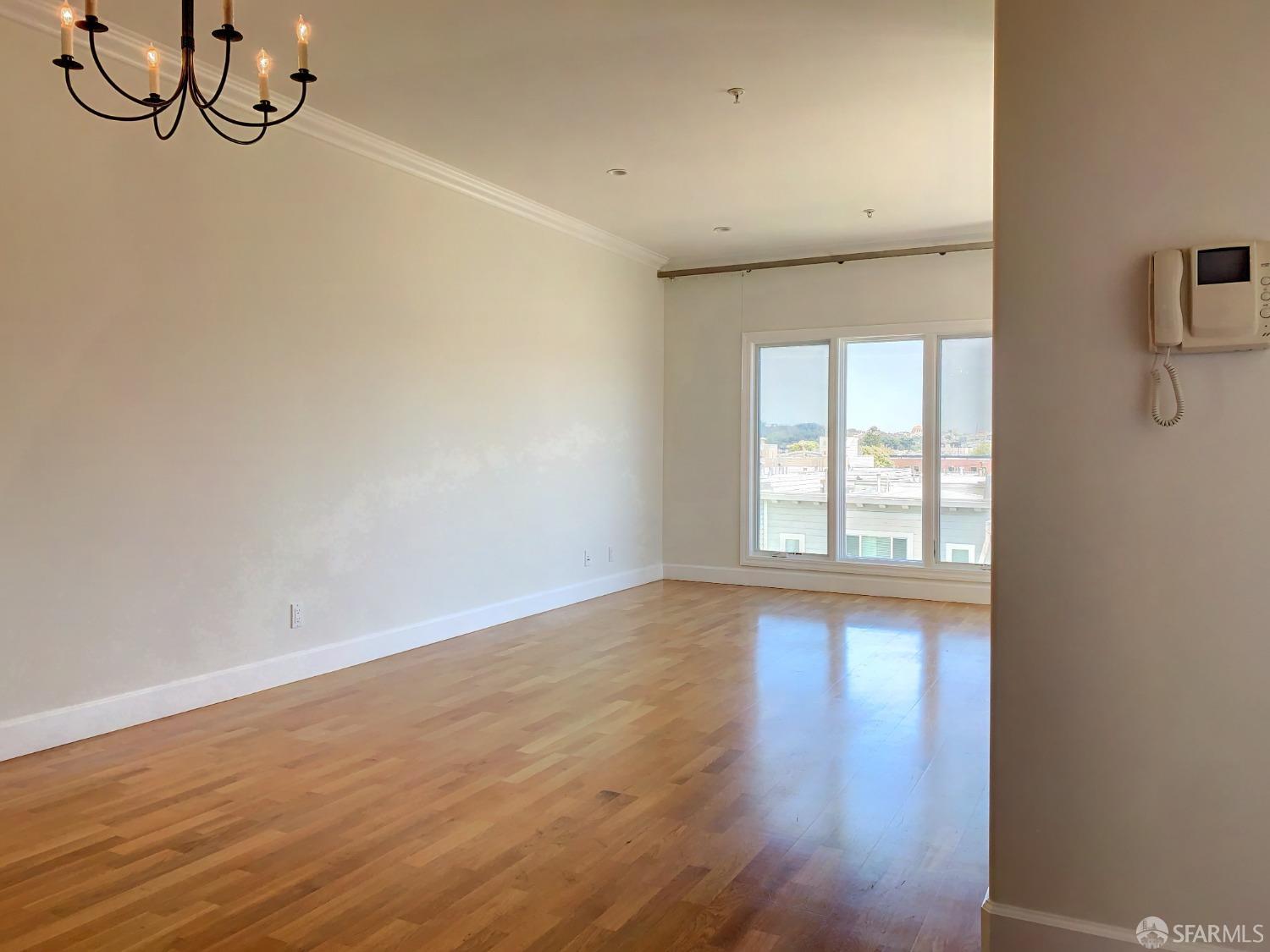 Detail Gallery Image 8 of 16 For 375 25th Ave #401,  San Francisco,  CA 94121 - 3 Beds | 2 Baths