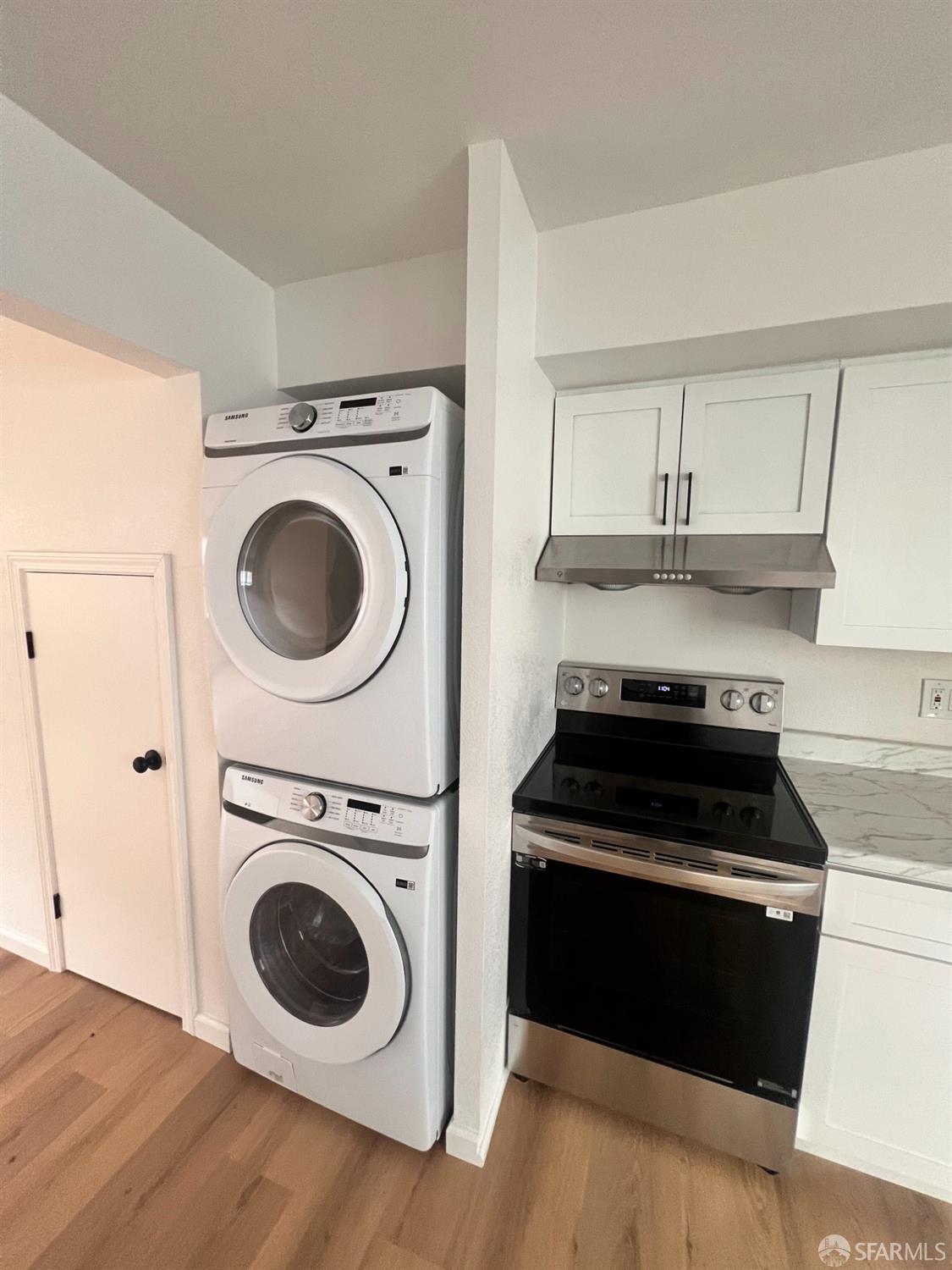 Detail Gallery Image 18 of 25 For 942 41st St, Oakland,  CA 94608 - – Beds | – Baths