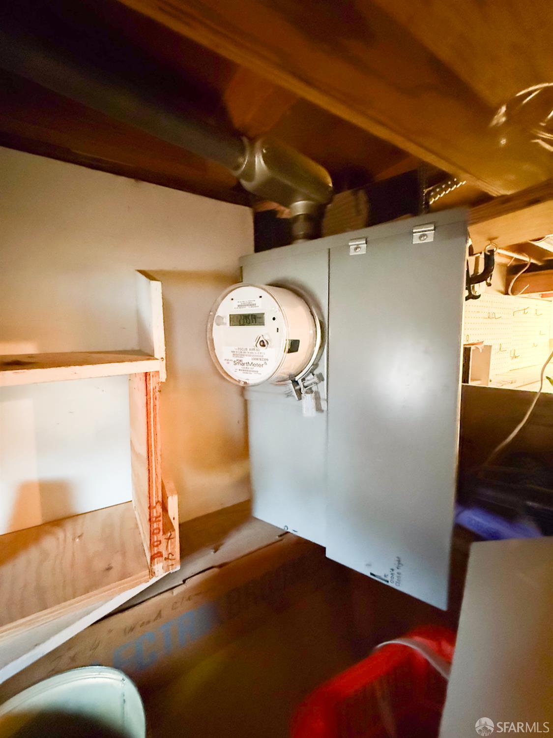 Detail Gallery Image 13 of 33 For 270 Arleta Ave, San Francisco,  CA 94134 - 2 Beds | 1/1 Baths