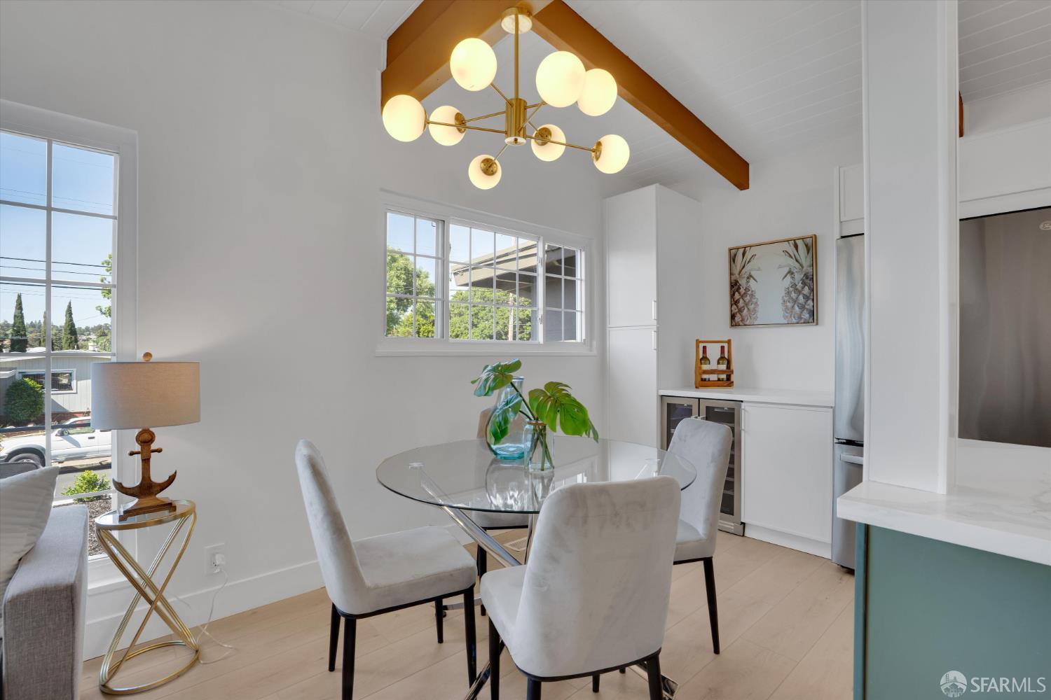 Detail Gallery Image 22 of 42 For 4330 Jana Vista Rd, El Sobrante,  CA 94803 - 3 Beds | 2 Baths
