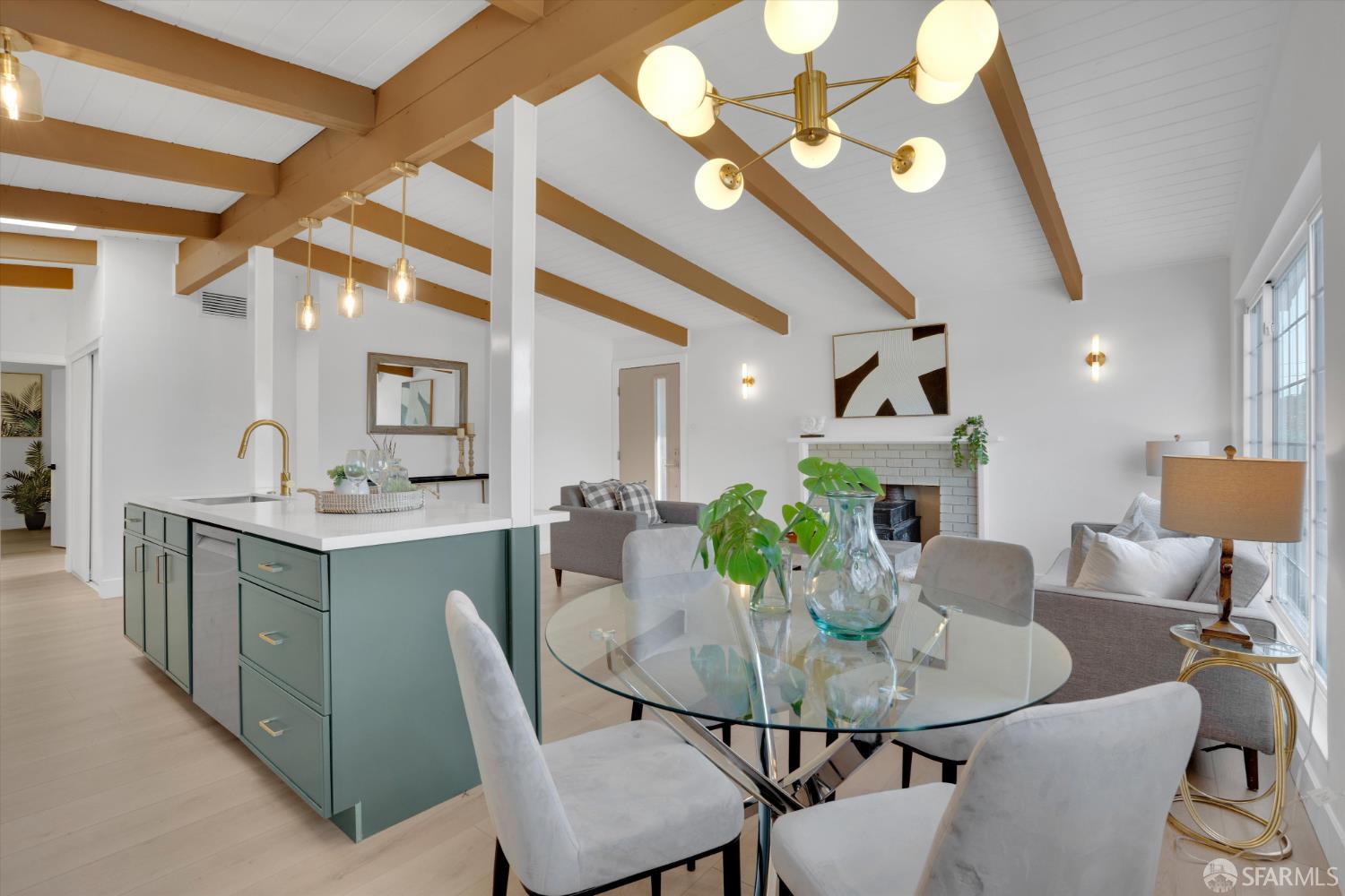 Detail Gallery Image 18 of 42 For 4330 Jana Vista Rd, El Sobrante,  CA 94803 - 3 Beds | 2 Baths