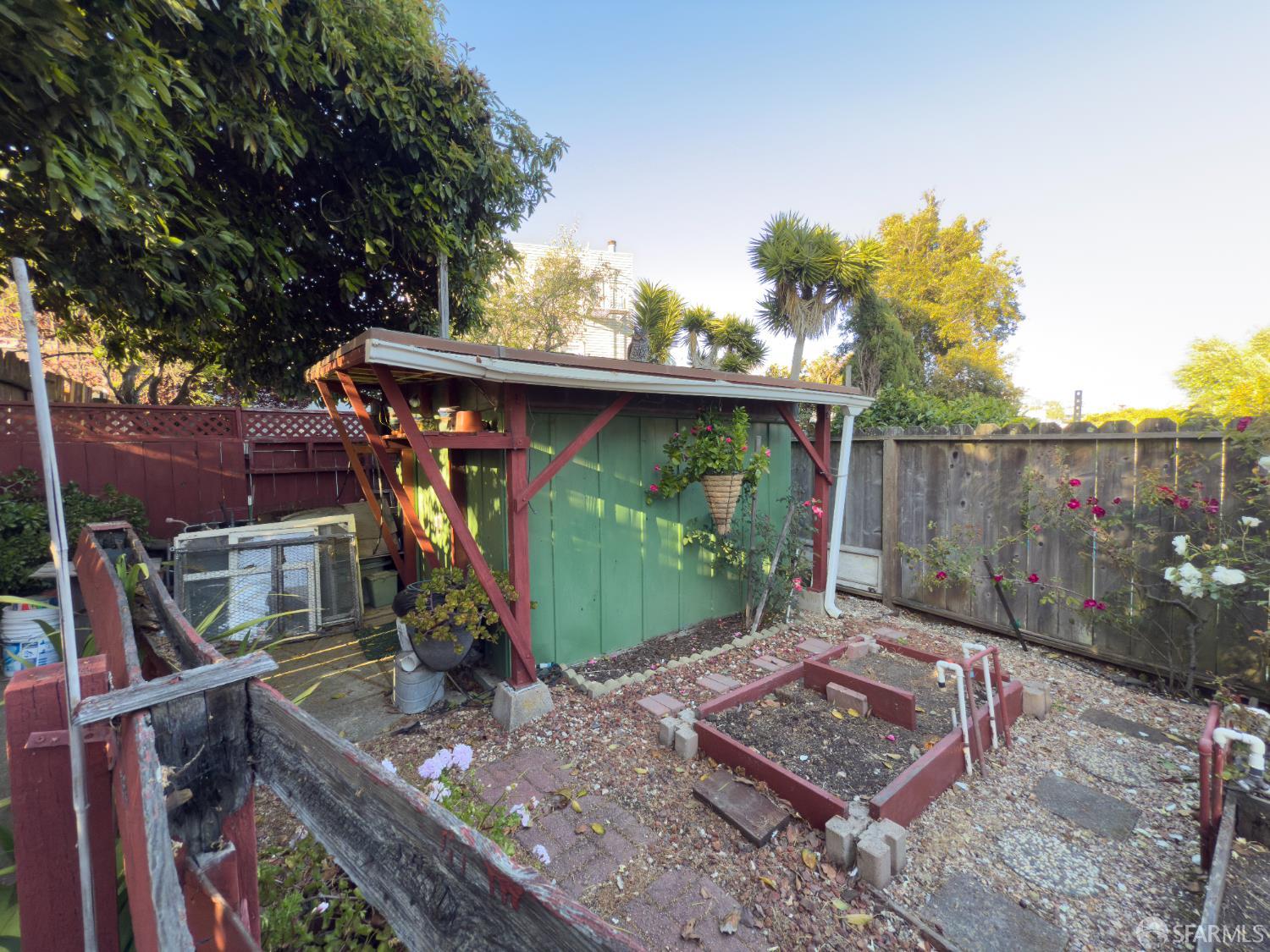 Detail Gallery Image 28 of 33 For 270 Arleta Ave, San Francisco,  CA 94134 - 2 Beds | 1/1 Baths