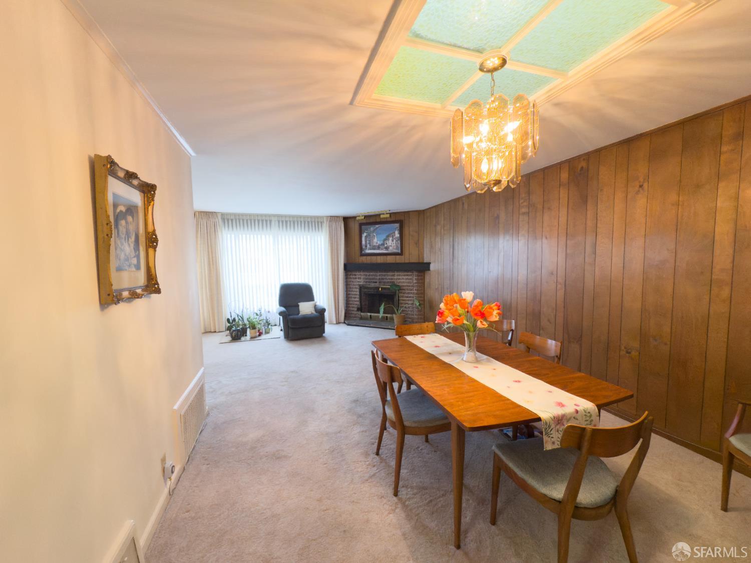 Detail Gallery Image 2 of 33 For 270 Arleta Ave, San Francisco,  CA 94134 - 2 Beds | 1/1 Baths