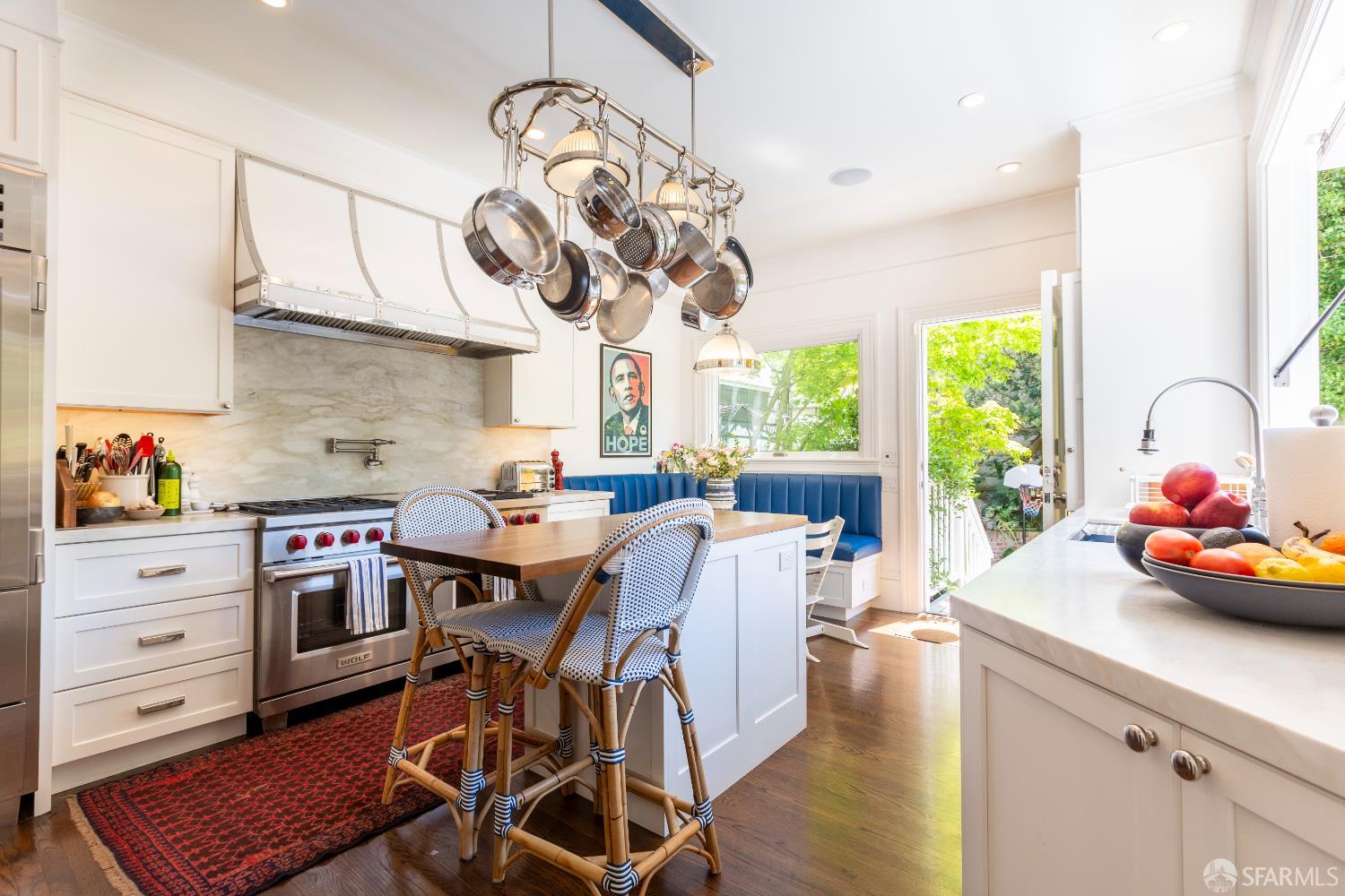 Detail Gallery Image 8 of 37 For 1315 Waller St, San Francisco,  CA 94117 - 5 Beds | 4/2 Baths