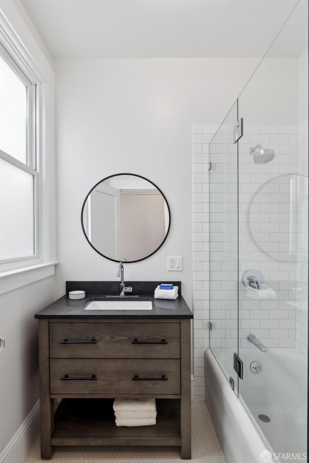 Detail Gallery Image 34 of 45 For 1982 Fell St, San Francisco,  CA 94117 - 2 Beds | 2 Baths