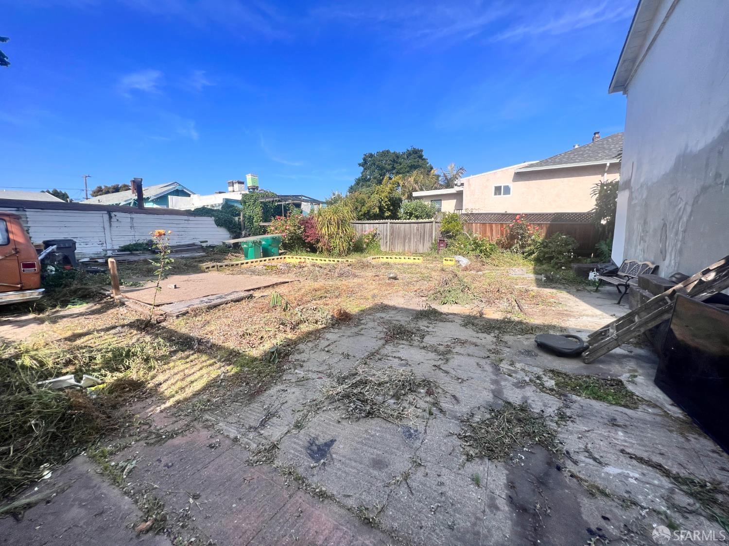 Detail Gallery Image 24 of 25 For 942 41st St, Oakland,  CA 94608 - – Beds | – Baths