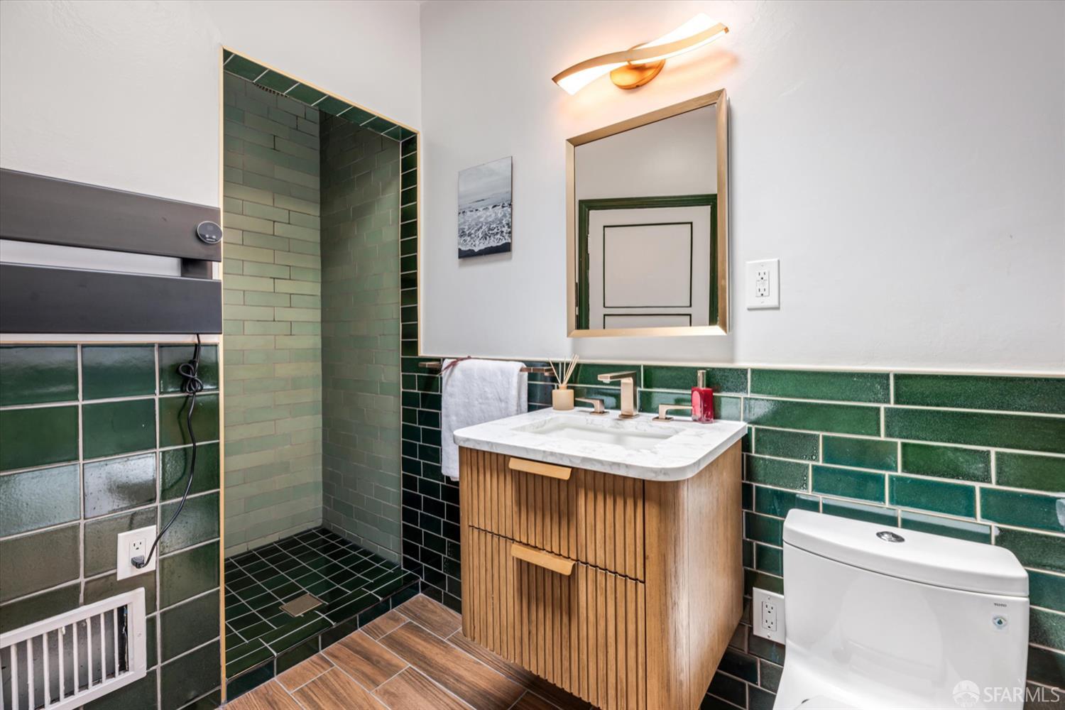 Detail Gallery Image 15 of 45 For 415 Ralston St, San Francisco,  CA 94132 - 3 Beds | 2 Baths