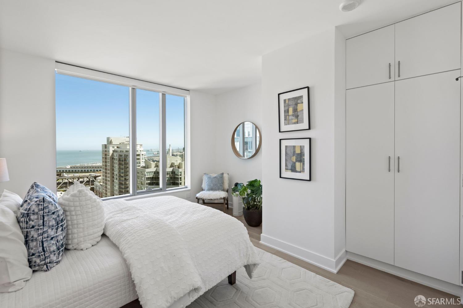Detail Gallery Image 24 of 58 For 201 Folsom St 25f,  San Francisco,  CA 94105 - 2 Beds | 2 Baths