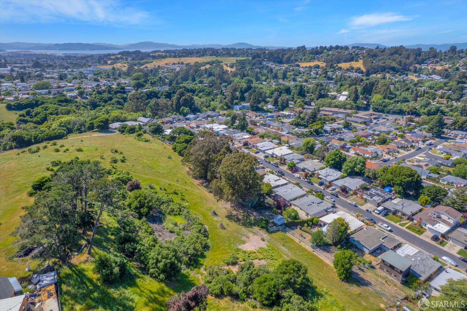 Detail Gallery Image 41 of 42 For 4330 Jana Vista Rd, El Sobrante,  CA 94803 - 3 Beds | 2 Baths