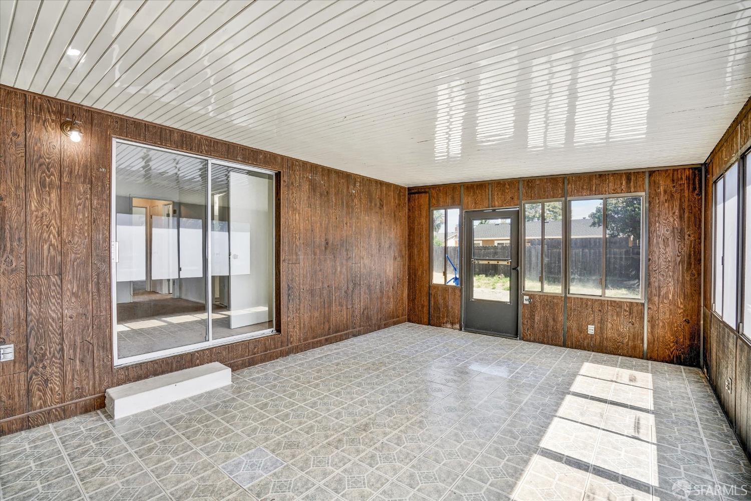 Detail Gallery Image 14 of 23 For 32447 Nancy Ct, Union City,  CA 94587 - 4 Beds | 2 Baths