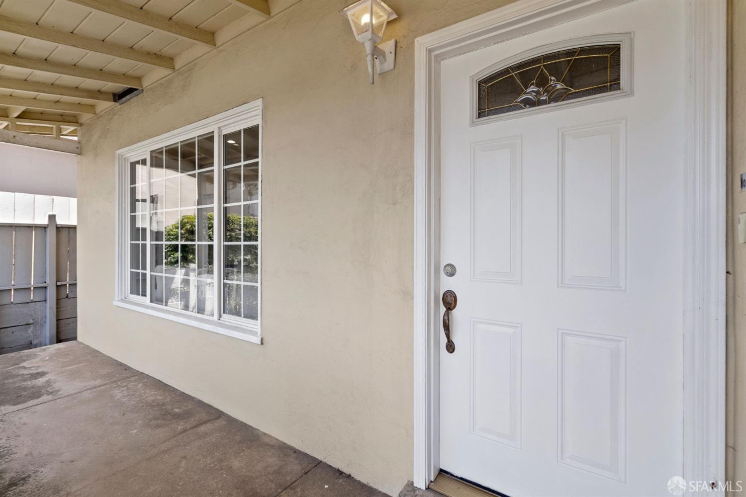Detail Gallery Image 5 of 24 For 1015 Sunnyside Dr, South San Francisco,  CA 94080 - 3 Beds | 2 Baths