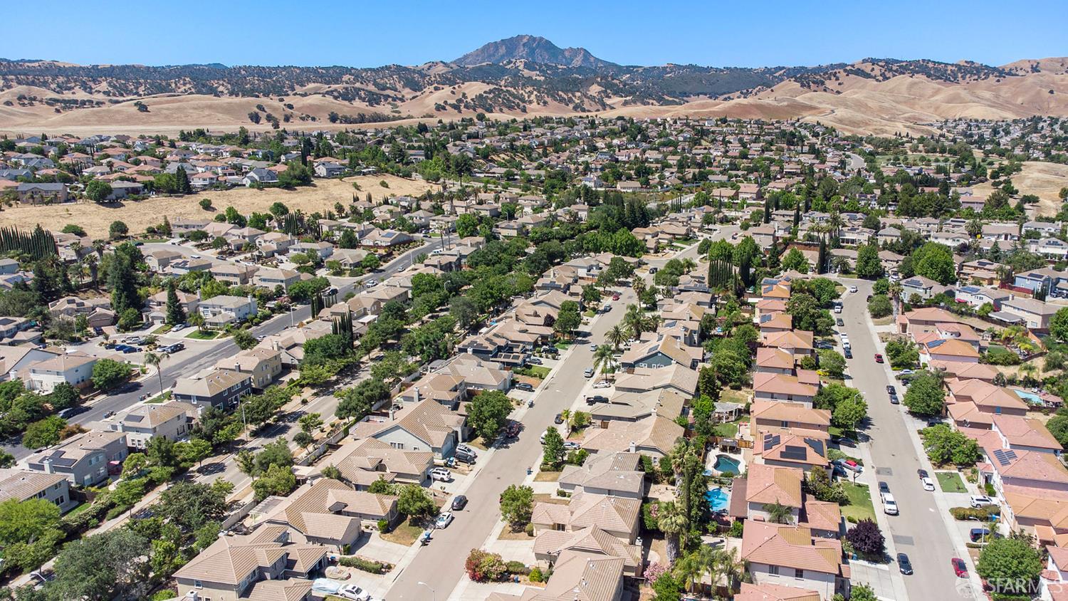 Detail Gallery Image 41 of 44 For 1845 Kern Mountain Way, Antioch,  CA 94531 - 5 Beds | 2/1 Baths