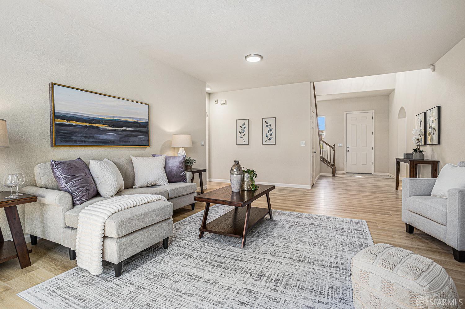 Detail Gallery Image 9 of 44 For 1845 Kern Mountain Way, Antioch,  CA 94531 - 5 Beds | 2/1 Baths