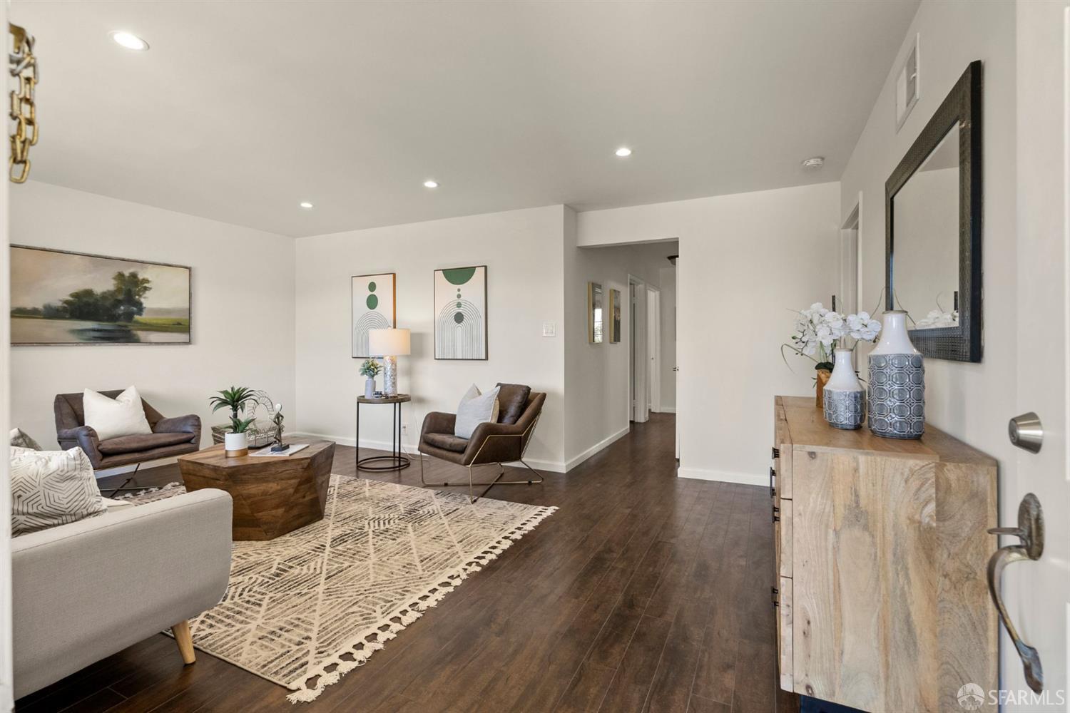 Detail Gallery Image 6 of 24 For 1015 Sunnyside Dr, South San Francisco,  CA 94080 - 3 Beds | 2 Baths