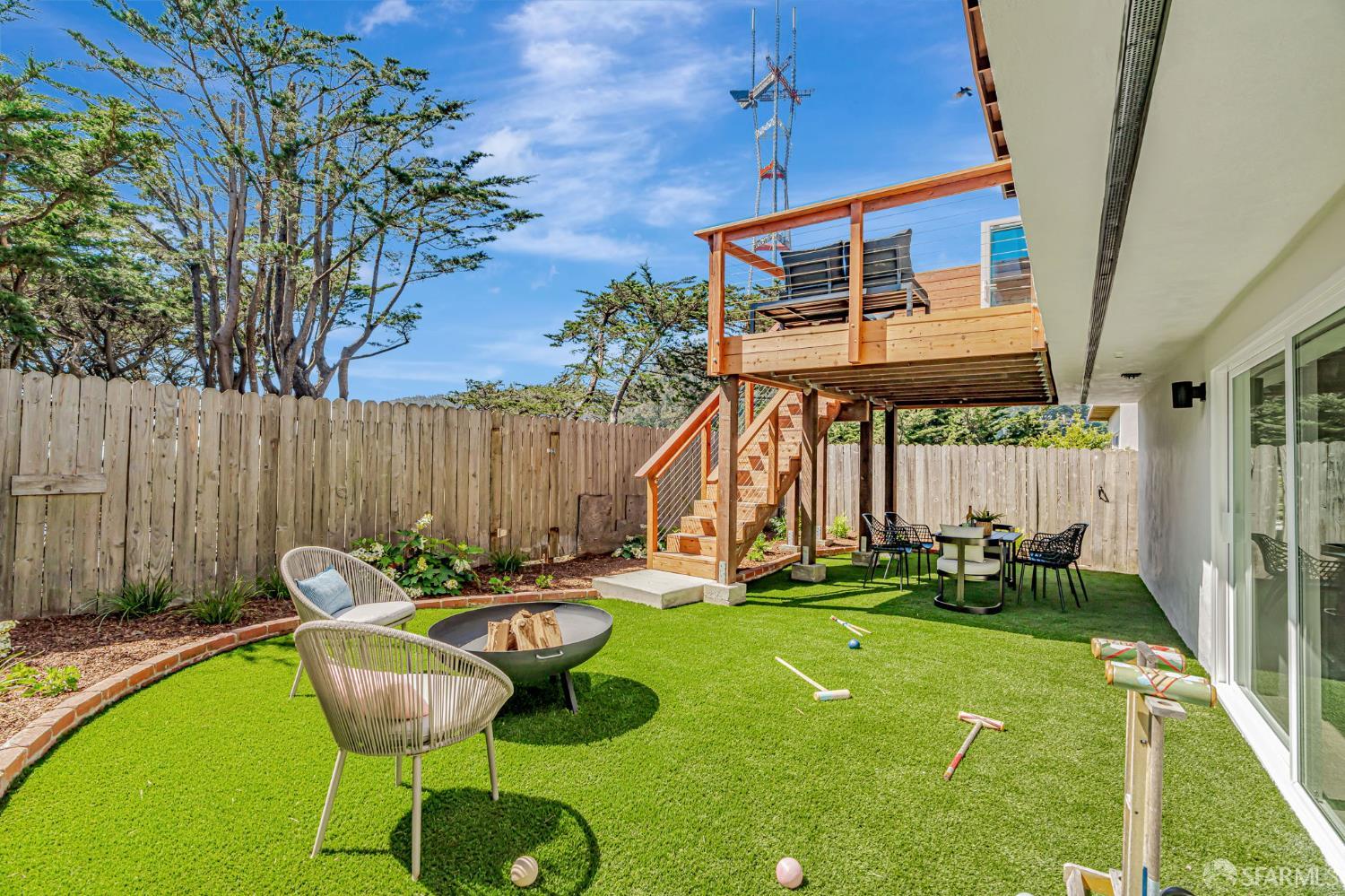 Detail Gallery Image 40 of 46 For 115 Gladeview Way, San Francisco,  CA 94131 - 4 Beds | 3 Baths