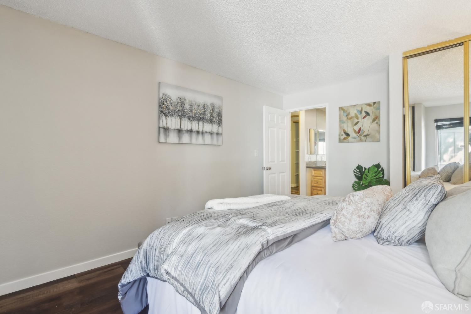 Detail Gallery Image 27 of 35 For 1140 Whipple Ave #21,  Redwood City,  CA 94062 - 2 Beds | 1 Baths