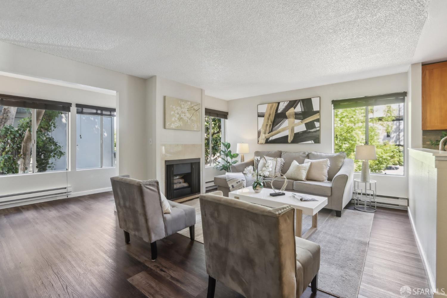 Detail Gallery Image 5 of 35 For 1140 Whipple Ave #21,  Redwood City,  CA 94062 - 2 Beds | 1 Baths