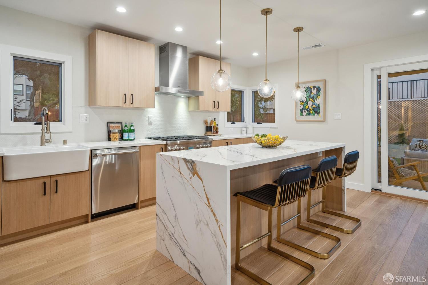 Detail Gallery Image 13 of 88 For 495 Ralston St, San Francisco,  CA 94132 - 3 Beds | 3 Baths