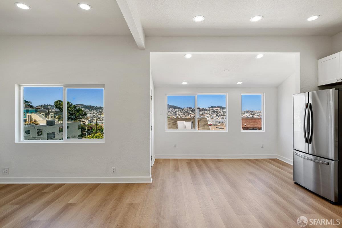 Detail Gallery Image 6 of 30 For 594 Vermont St, San Francisco,  CA 94107 - 3 Beds | 2/1 Baths