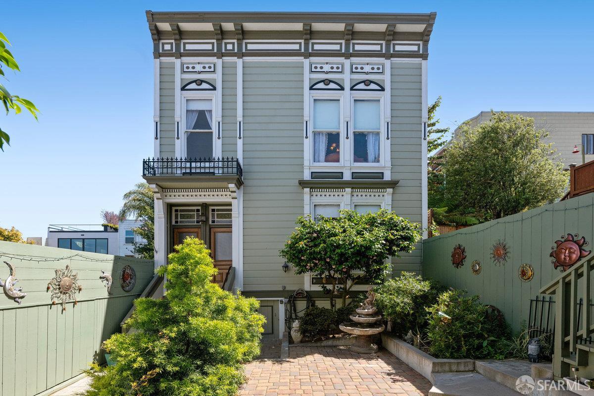 2279 15th Street