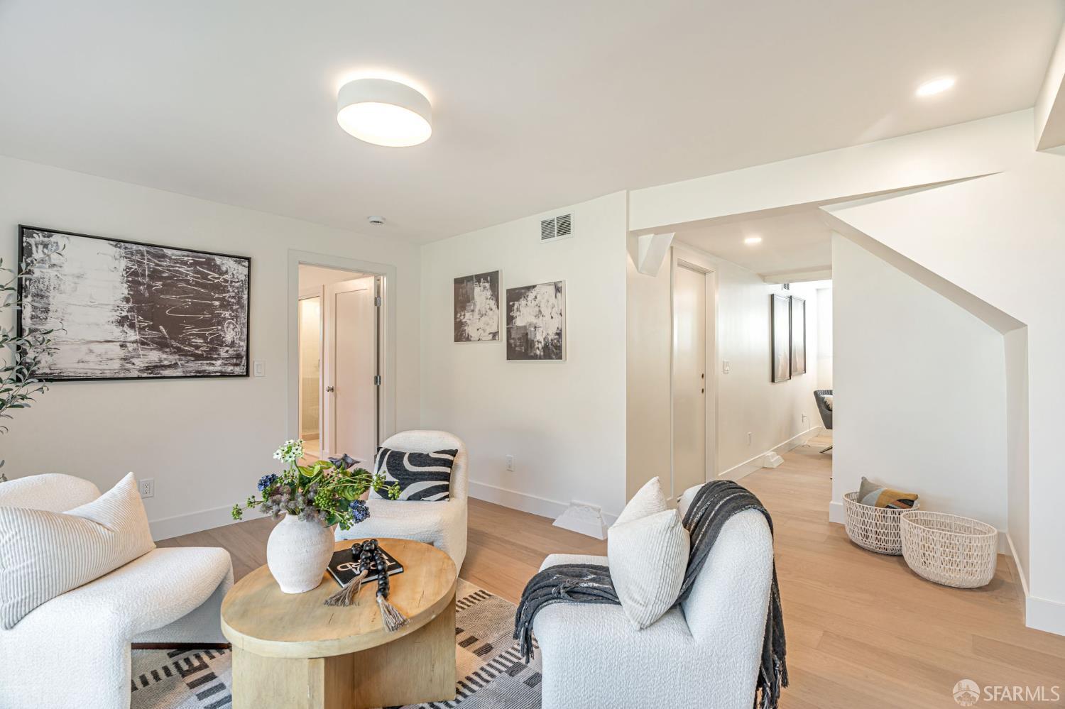Detail Gallery Image 33 of 46 For 115 Gladeview Way, San Francisco,  CA 94131 - 4 Beds | 3 Baths