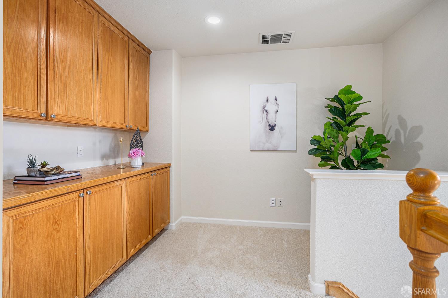 Detail Gallery Image 27 of 44 For 1845 Kern Mountain Way, Antioch,  CA 94531 - 5 Beds | 2/1 Baths