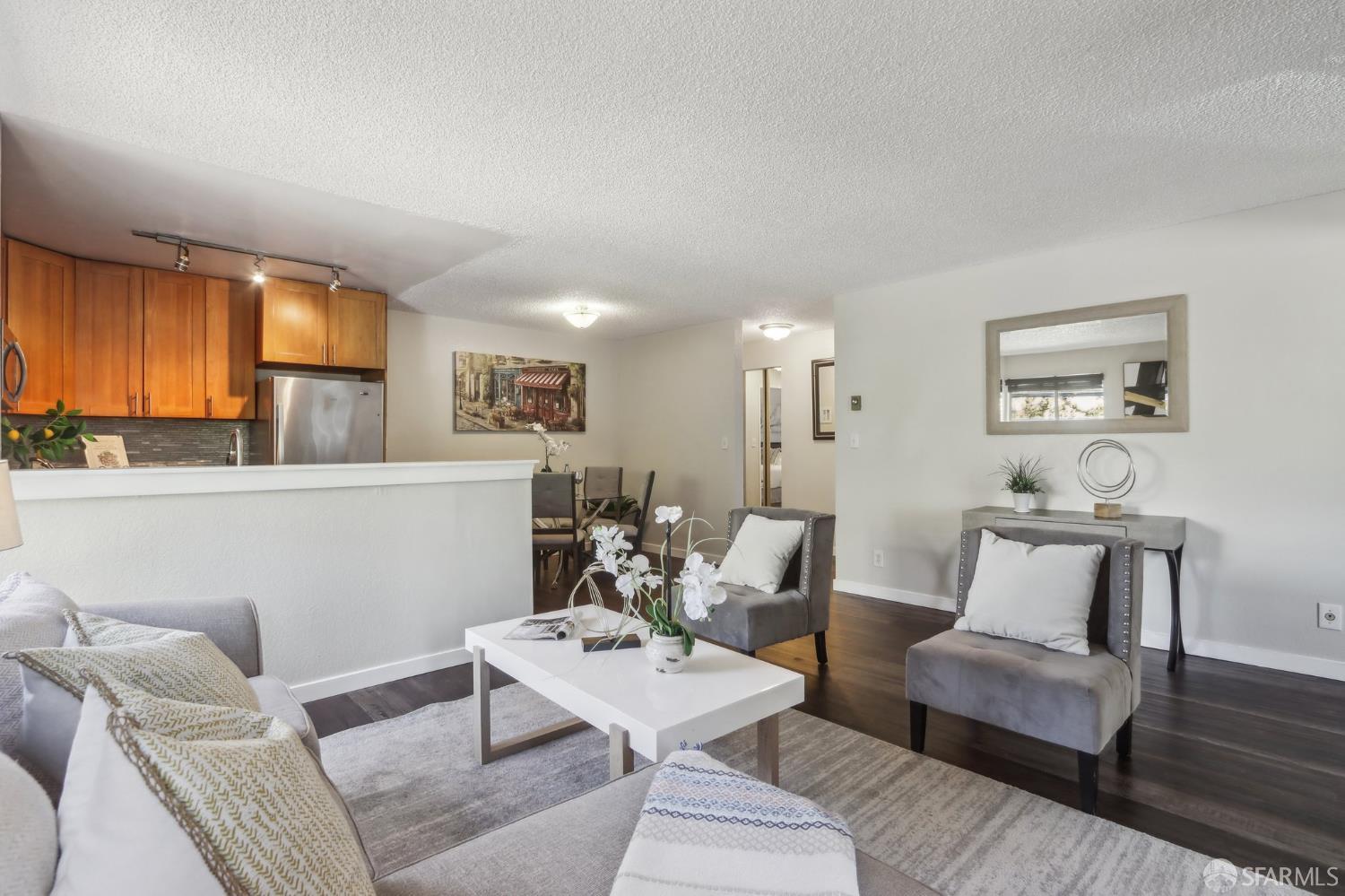 Detail Gallery Image 7 of 35 For 1140 Whipple Ave #21,  Redwood City,  CA 94062 - 2 Beds | 1 Baths