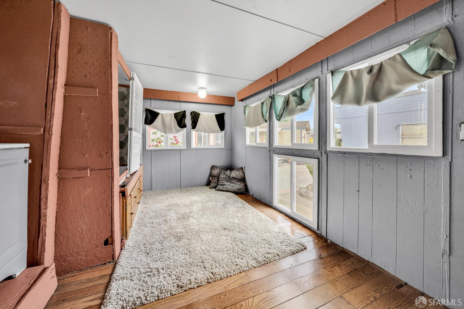 Detail Gallery Image 5 of 19 For 3499 E Bayshore Rd, Redwood City,  CA 94063 - 3 Beds | 1 Baths