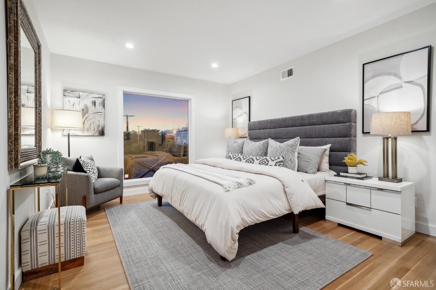 Detail Gallery Image 9 of 88 For 495 Ralston St, San Francisco,  CA 94132 - 3 Beds | 3 Baths