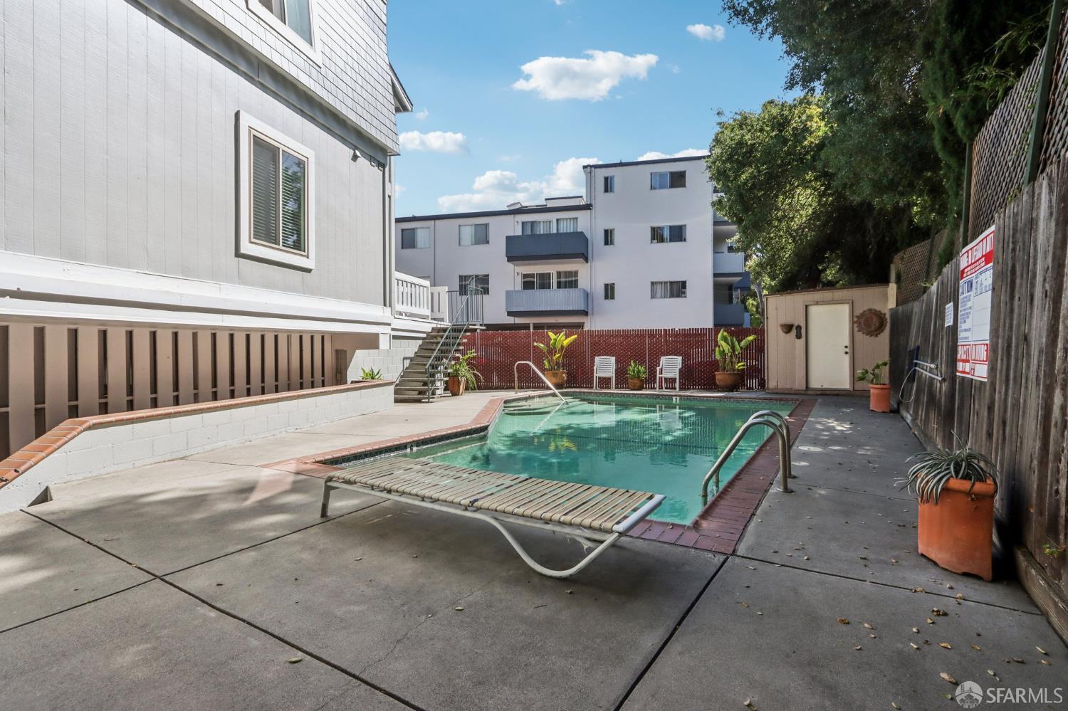 Detail Gallery Image 31 of 35 For 1140 Whipple Ave #21,  Redwood City,  CA 94062 - 2 Beds | 1 Baths