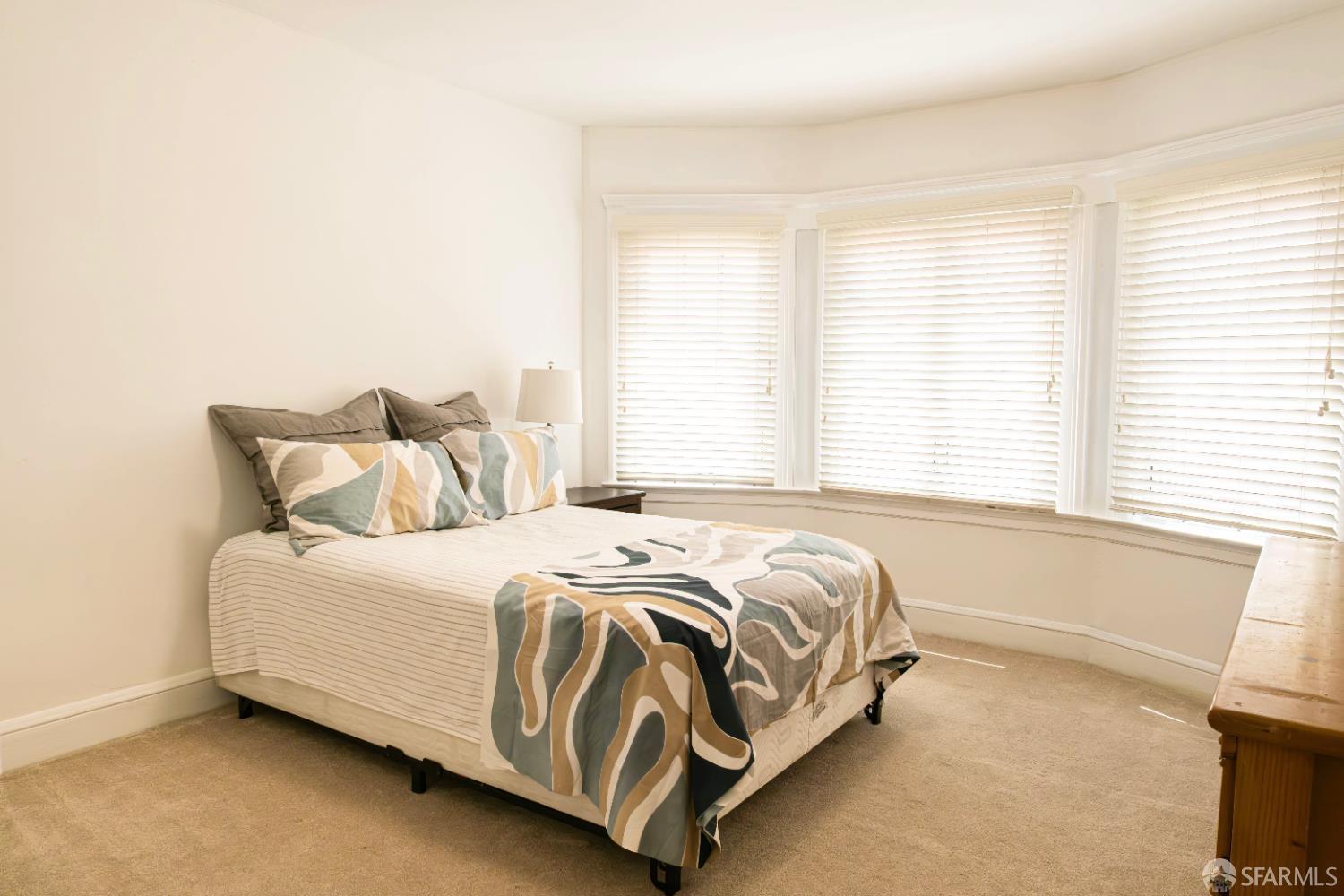 Detail Gallery Image 9 of 12 For 35 Admiral Ave, San Francisco,  CA 94112 - 2 Beds | 1/1 Baths