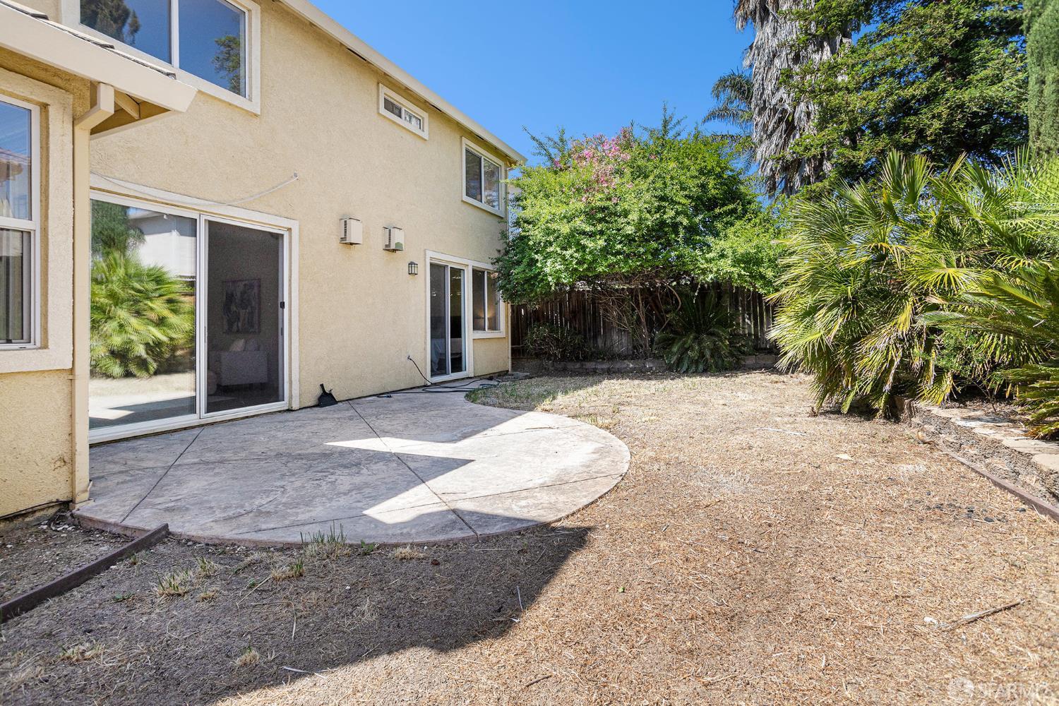 Detail Gallery Image 34 of 44 For 1845 Kern Mountain Way, Antioch,  CA 94531 - 5 Beds | 2/1 Baths