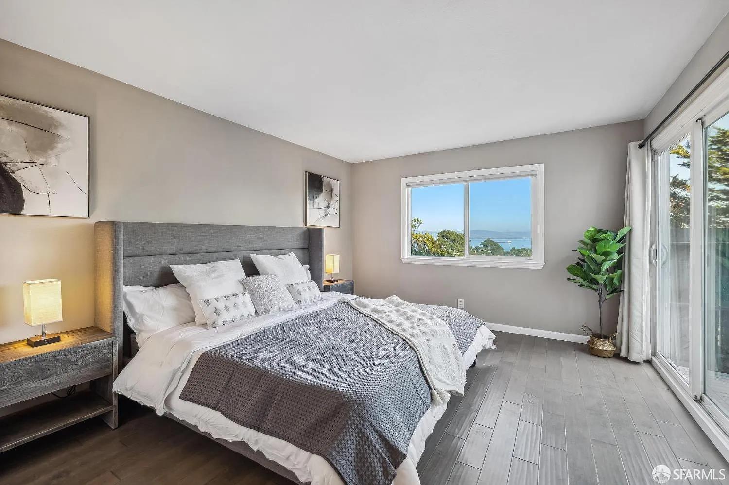 Detail Gallery Image 11 of 20 For 2 Hawkins Ln, San Francisco,  CA 94124 - 3 Beds | 2 Baths