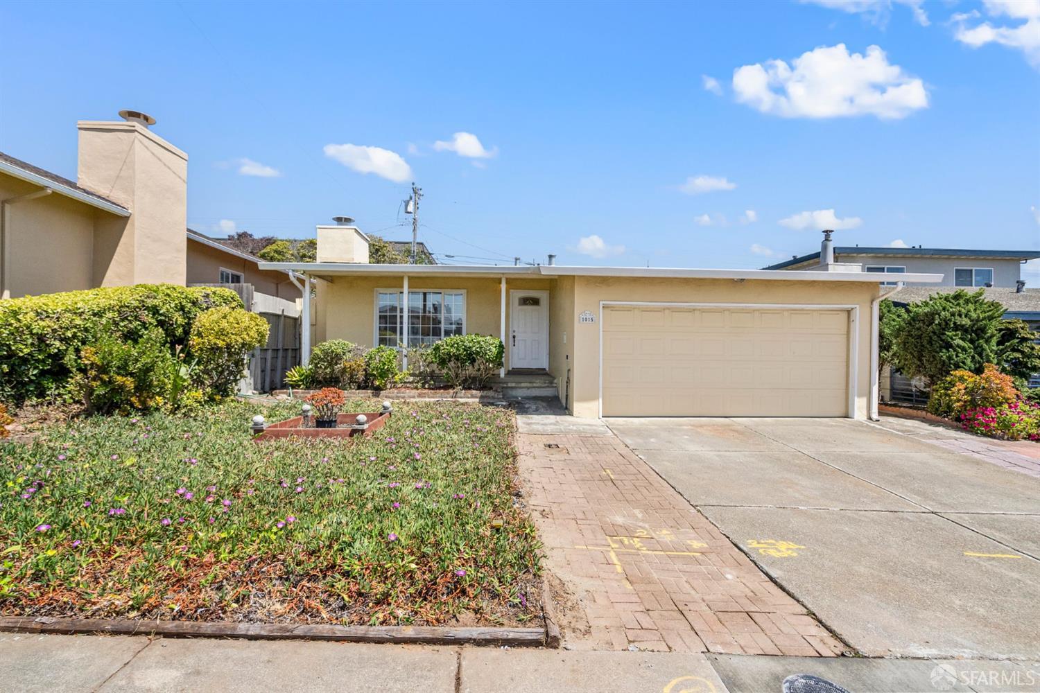 Detail Gallery Image 1 of 24 For 1015 Sunnyside Dr, South San Francisco,  CA 94080 - 3 Beds | 2 Baths