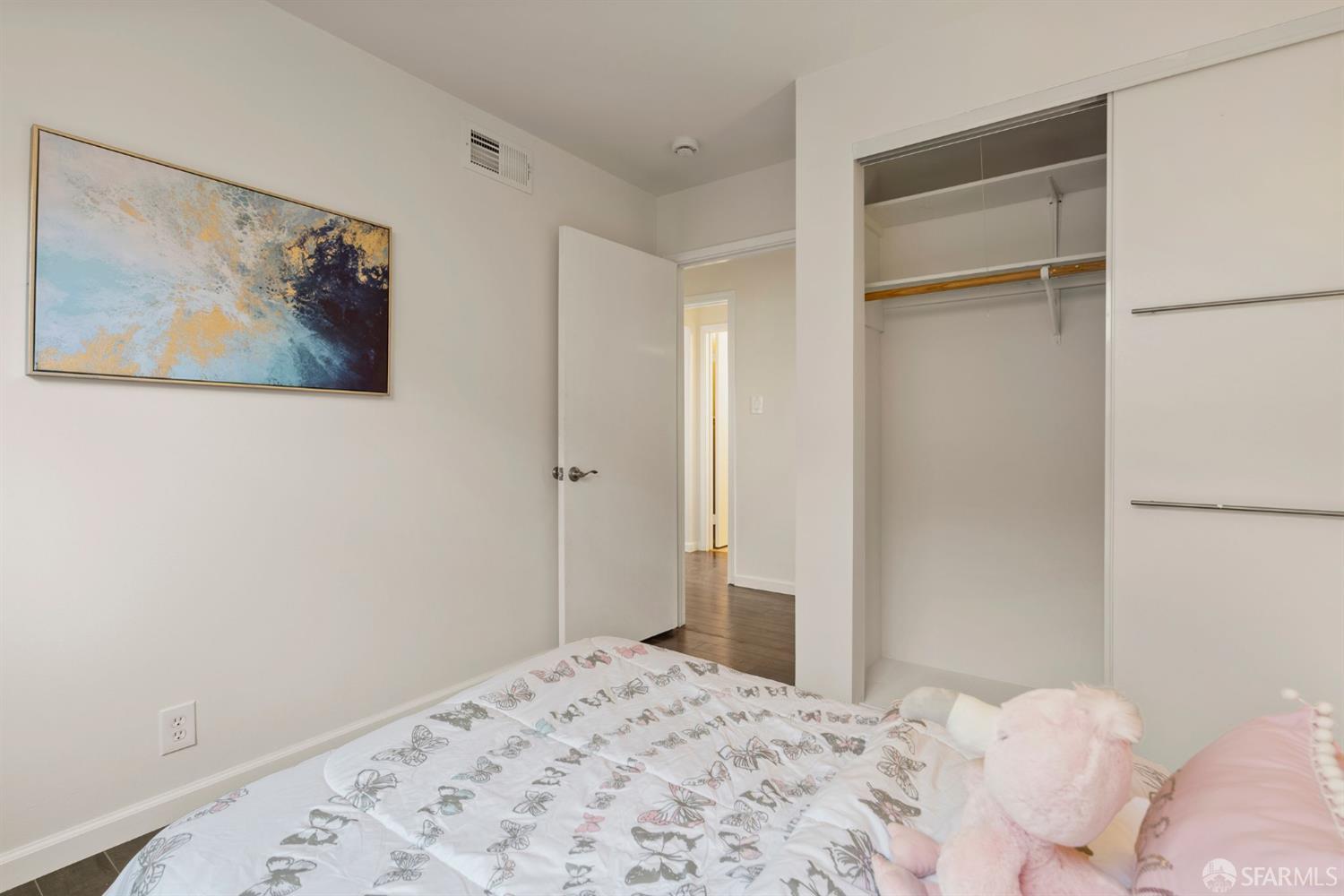 Detail Gallery Image 14 of 24 For 1015 Sunnyside Dr, South San Francisco,  CA 94080 - 3 Beds | 2 Baths