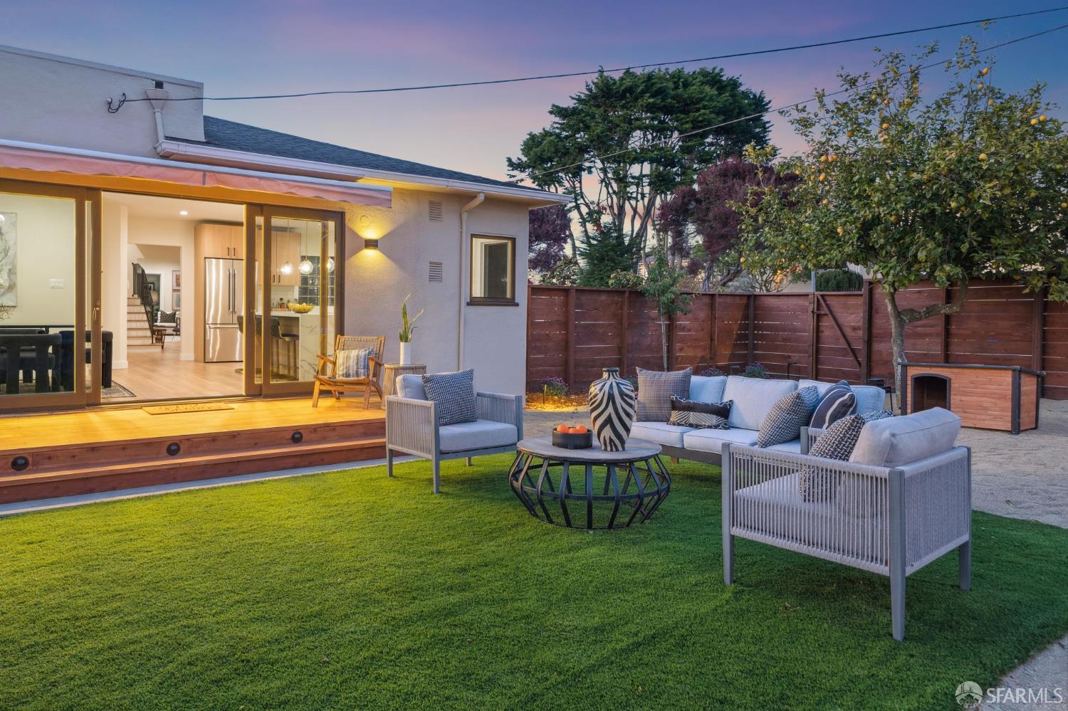 Detail Gallery Image 15 of 88 For 495 Ralston St, San Francisco,  CA 94132 - 3 Beds | 3 Baths