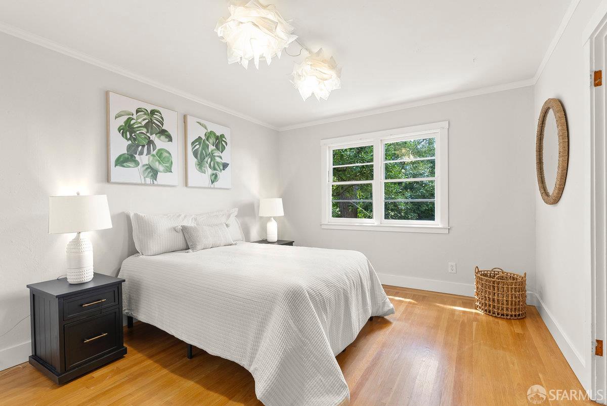 Detail Gallery Image 10 of 24 For 9018 Skyline Blvd, Oakland,  CA 94611 - 3 Beds | 2 Baths