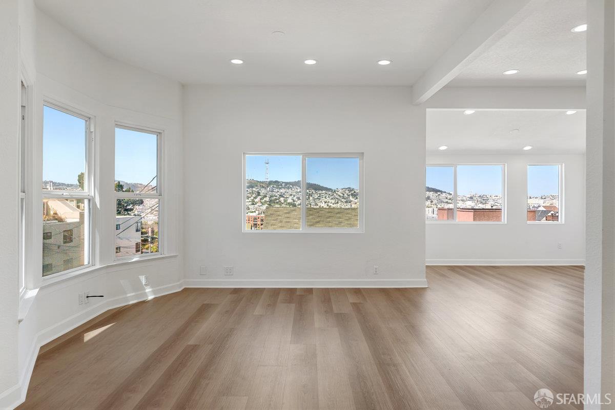 Detail Gallery Image 8 of 30 For 594 Vermont St, San Francisco,  CA 94107 - 3 Beds | 2/1 Baths