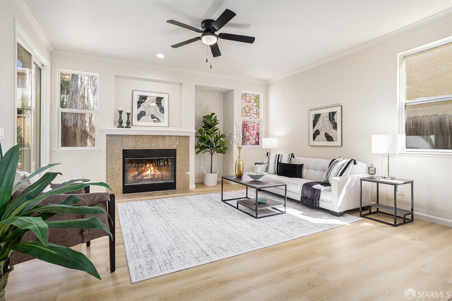 Detail Gallery Image 11 of 44 For 1845 Kern Mountain Way, Antioch,  CA 94531 - 5 Beds | 2/1 Baths