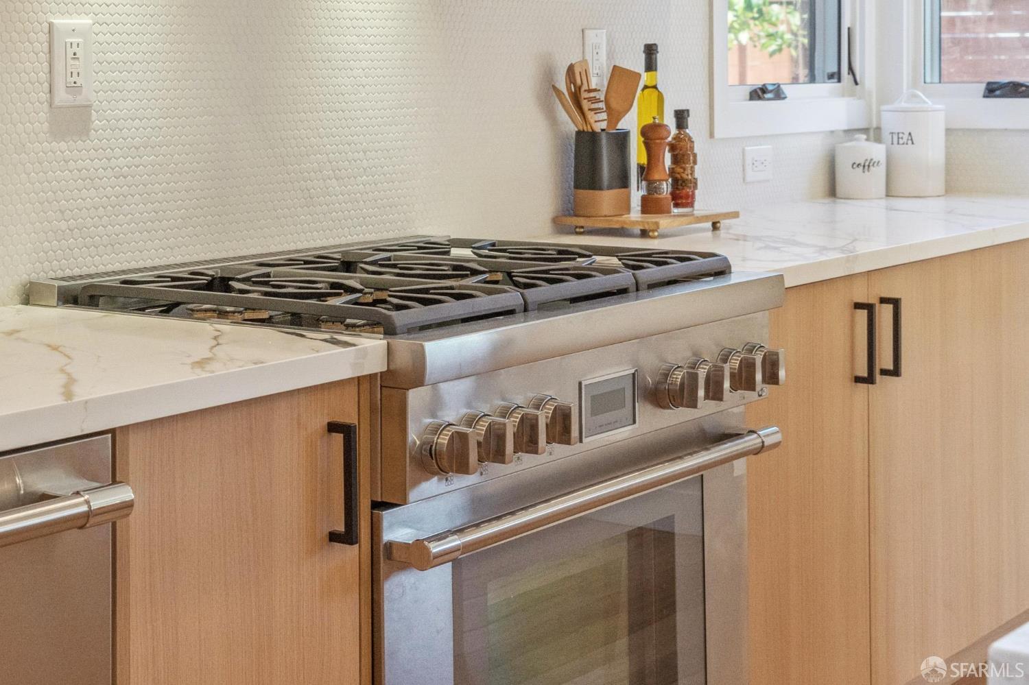 Detail Gallery Image 68 of 88 For 495 Ralston St, San Francisco,  CA 94132 - 3 Beds | 3 Baths