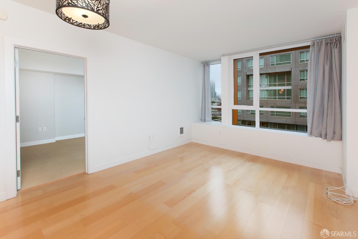 Detail Gallery Image 1 of 29 For 300 Berry St #1202,  San Francisco,  CA 94158 - 1 Beds | 1 Baths