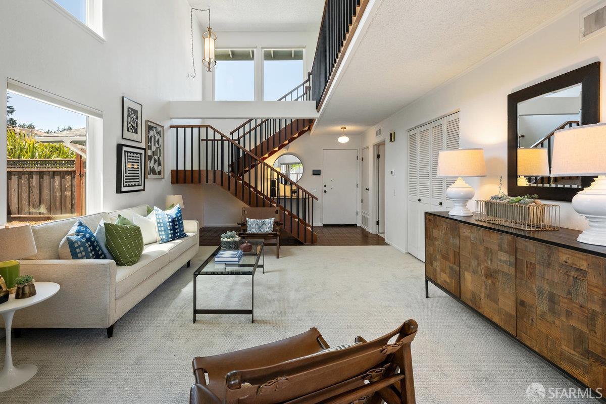 Detail Gallery Image 4 of 76 For 2691 Sean Ct, South San Francisco,  CA 94080 - 4 Beds | 2/1 Baths