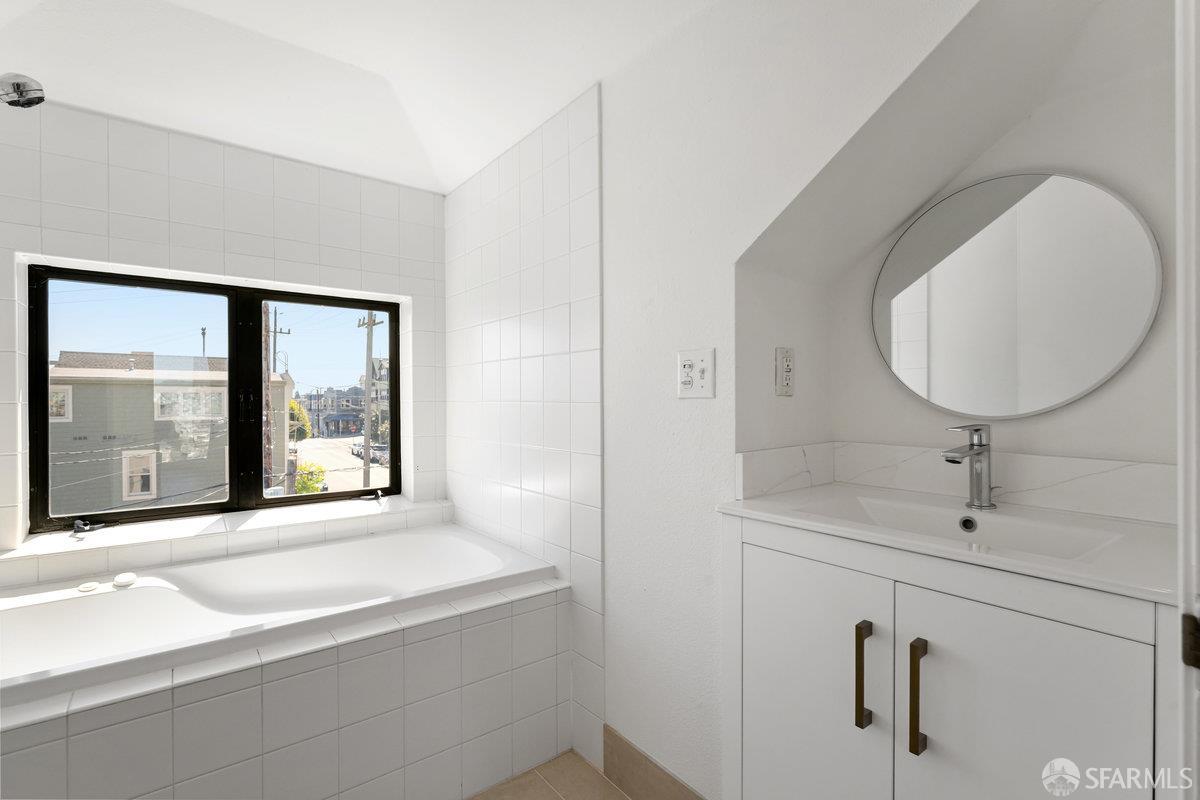 Detail Gallery Image 23 of 30 For 594 Vermont St, San Francisco,  CA 94107 - 3 Beds | 2/1 Baths