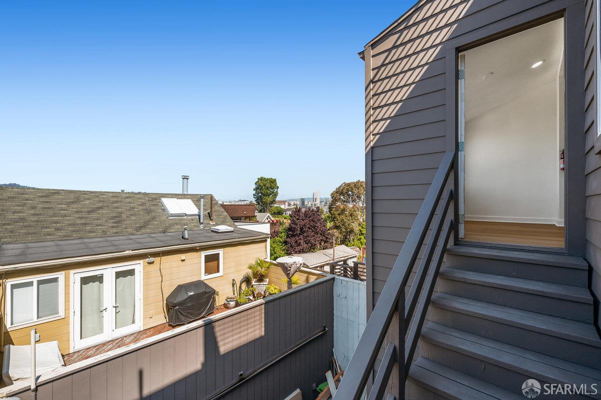 Detail Gallery Image 30 of 30 For 594 Vermont St, San Francisco,  CA 94107 - 3 Beds | 2/1 Baths