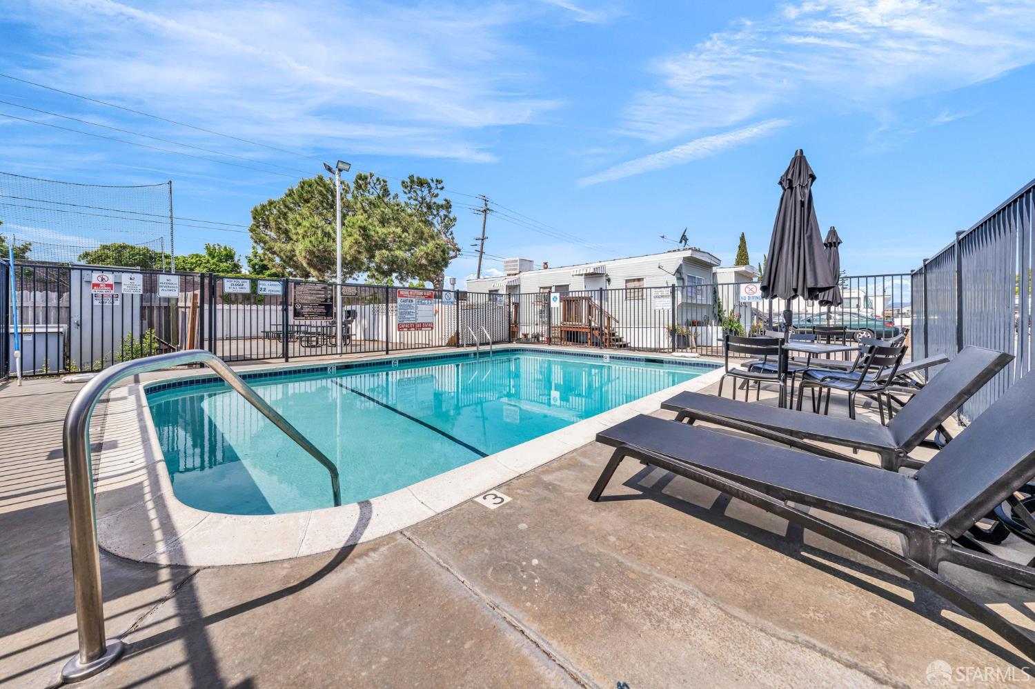 Detail Gallery Image 17 of 19 For 3499 E Bayshore Rd, Redwood City,  CA 94063 - 3 Beds | 1 Baths