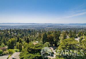 Detail Gallery Image 24 of 24 For 9018 Skyline Blvd, Oakland,  CA 94611 - 3 Beds | 2 Baths